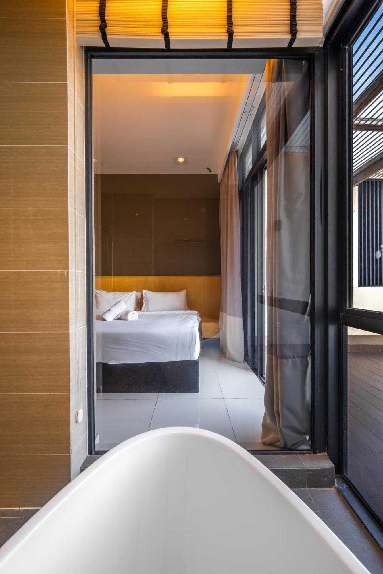 Greystone 99 Suites Malacca ภายนอก รูปภาพ