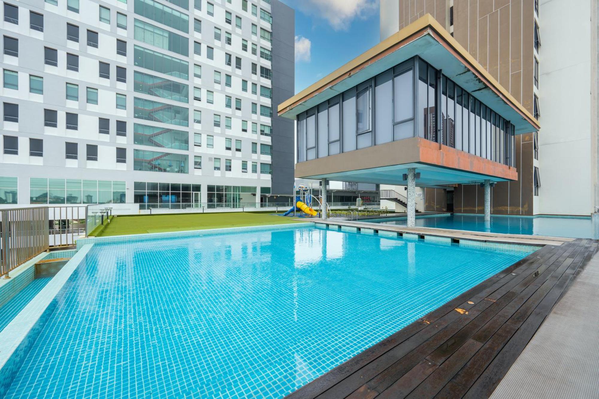 Greystone 99 Suites Malacca ภายนอก รูปภาพ