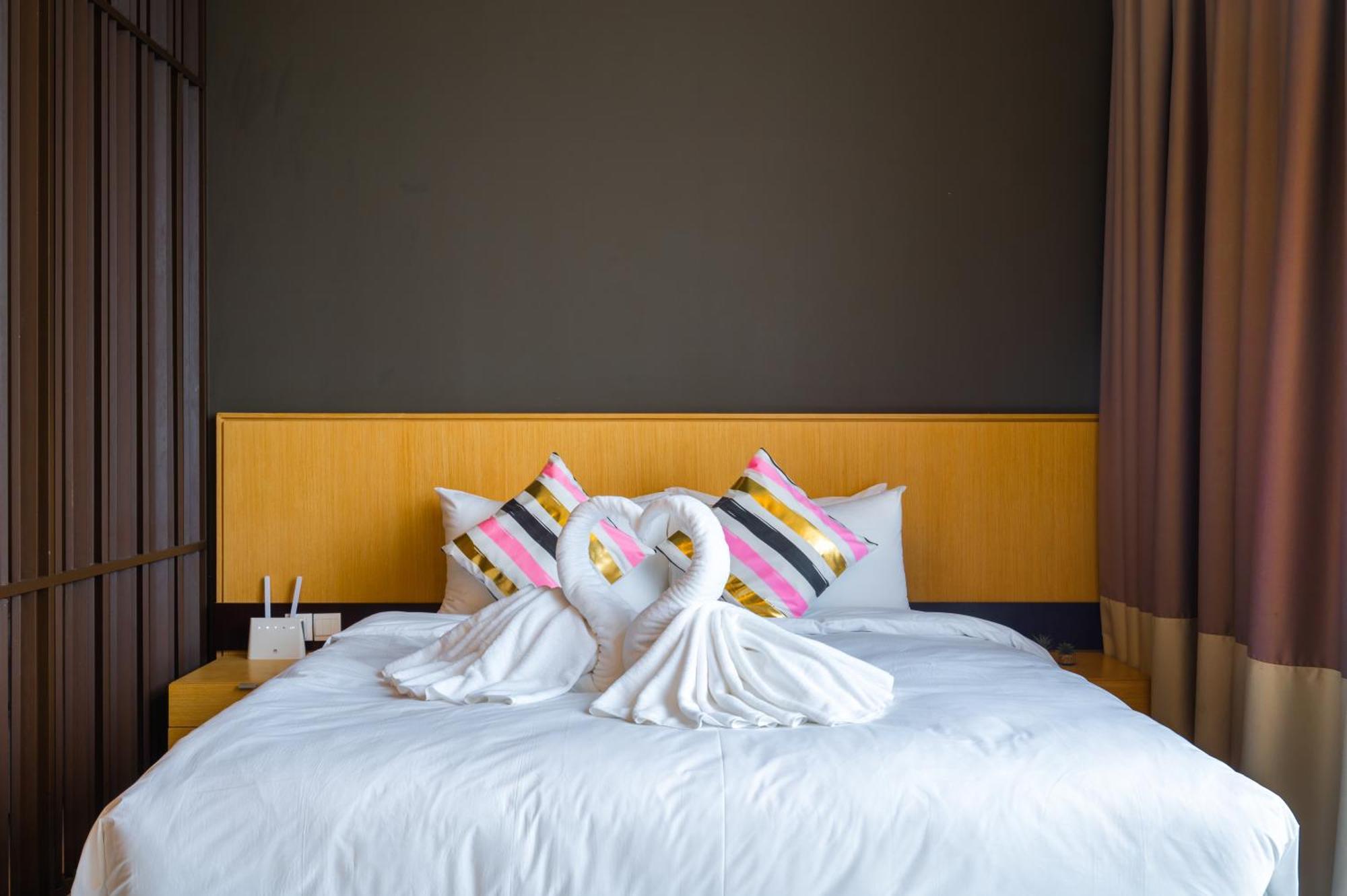 Greystone 99 Suites Malacca ภายนอก รูปภาพ